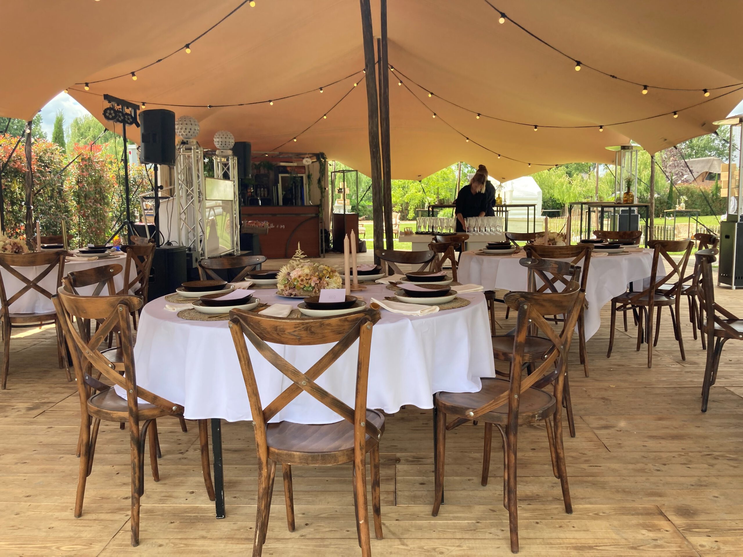 Stretchtent / Free-form tent 10,5x21,5 m